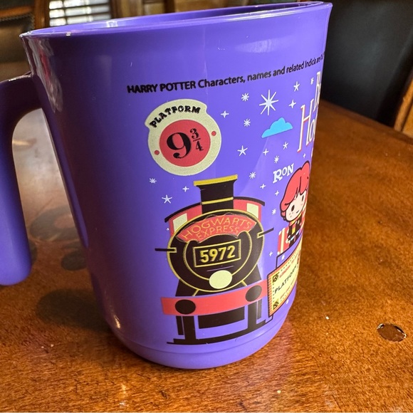 Tupperware Harry Potter Mug - Picture 4 of 5